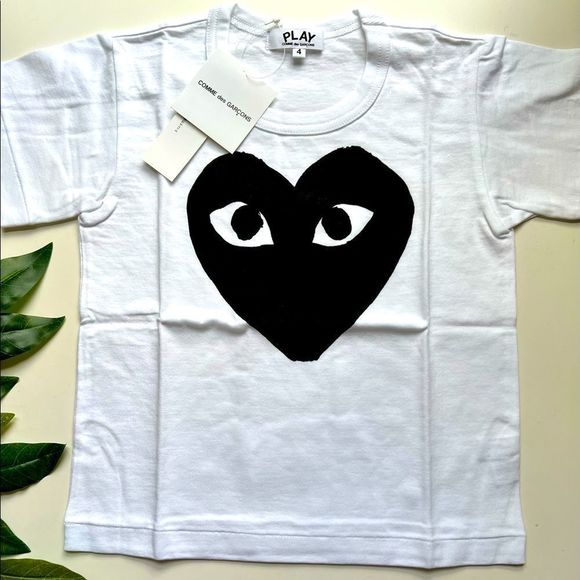 Host Pick PLAY Comme des Garçons Kids Unisex Tshirt Sz 4
